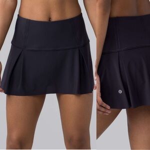 FLAWED Lululemon | Boysenberry Lost In Pace Skirt (Regular) (13") | Size 8